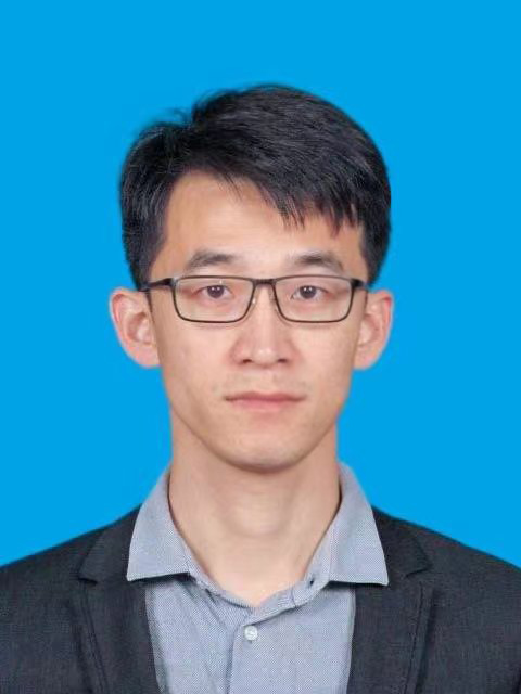李彪