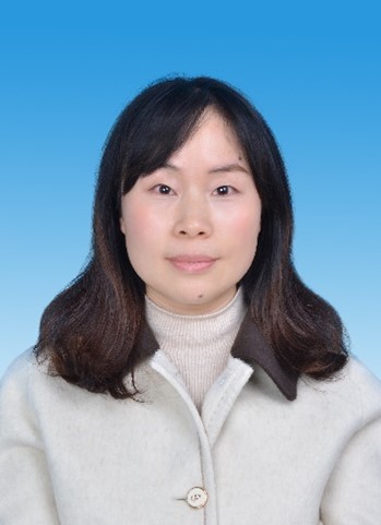陈佳